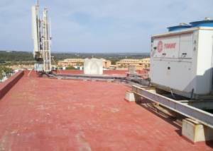 CUBIERTAS DE COMPLEJO HOTELERO EN MENORCA