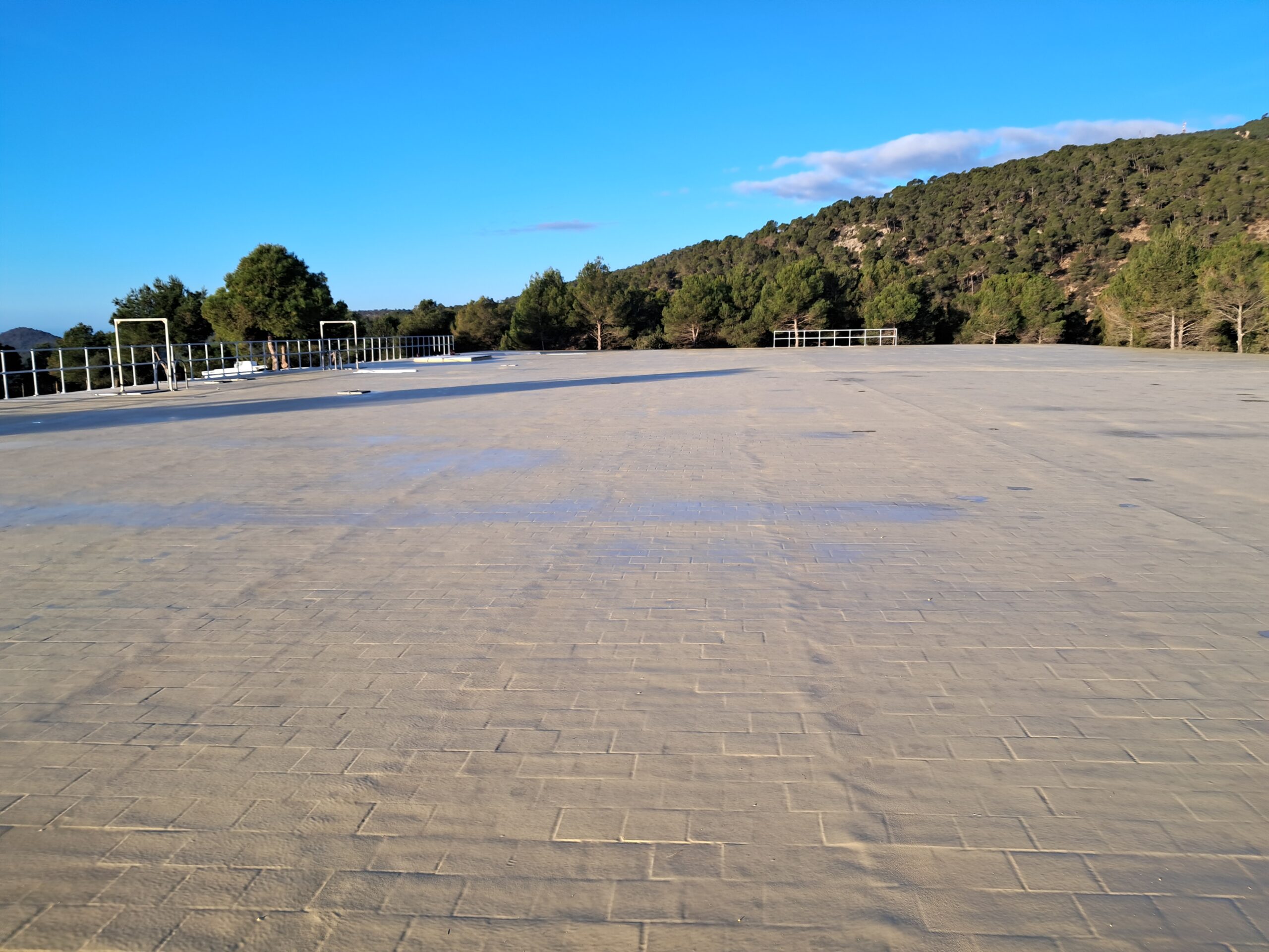 Cubierta finalizada en Costa d'en Blanes