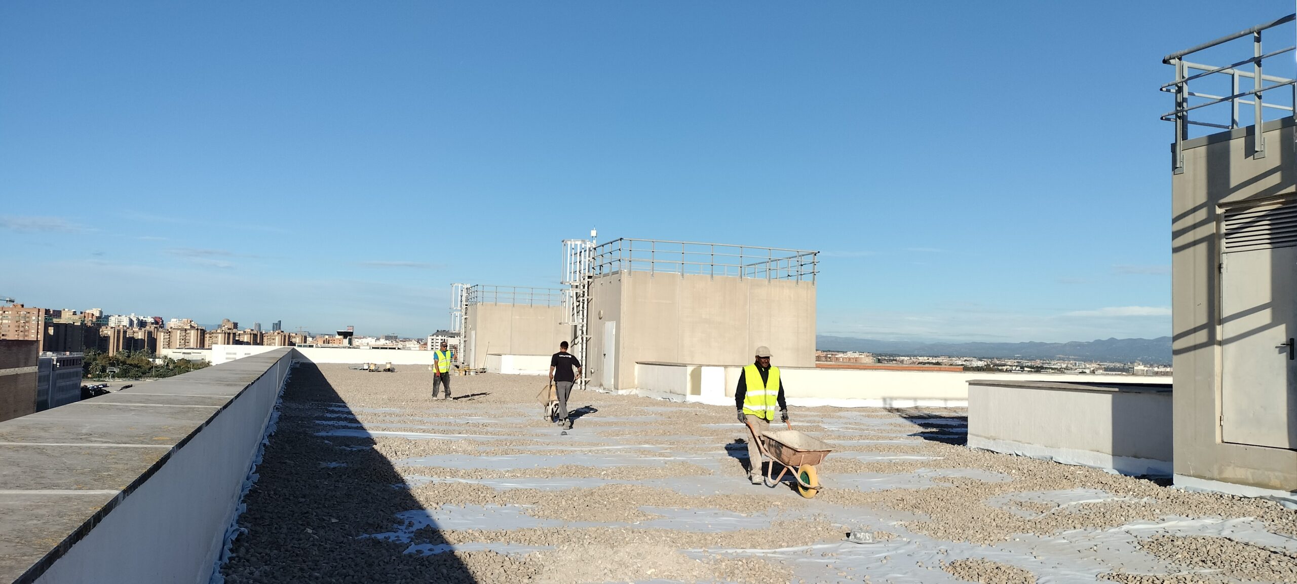 Trabajos de restauración Cubierta Facultad de Derecho UV